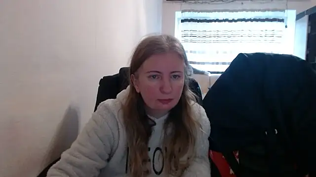 PeterAndJen online show from January 18, 7:56 am