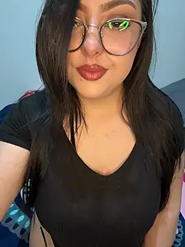 MileyGia online show from February 3, 12:31 am