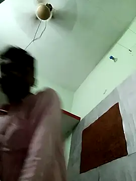 Snapshot of PrabV0319 chatting on November 1, 10:39 am PrabV0319 online show from November 1, 10:39 am