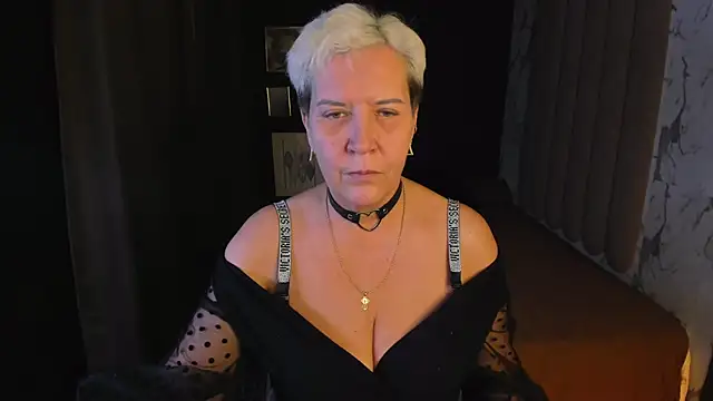 KathySunn online show from April 4, 1:19 pm