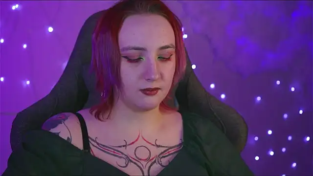 Snapshot of AsheLucker chatting on January 17, 11:40 pm AsheLucker online show from January 17, 11:40 pm