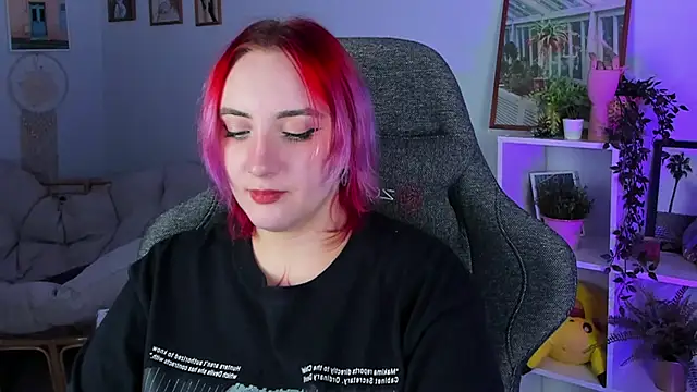 Snapshot of AsheLucker chatting on January 18, 8:09 pm AsheLucker online show from January 18, 8:09 pm