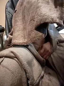 Snapshot of Lonelynudist59 chatting on February 4, 1:16 pm Lonelynudist59 online show from February 4, 1:16 pm