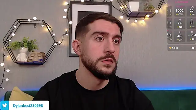 Snapshot of Dylan_Best chatting on December 26, 4:25 pm Dylan Best online show from December 26, 4:25 pm