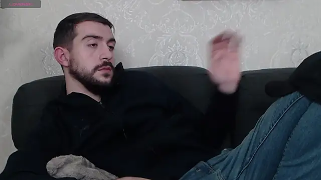 Snapshot of Dylan_Best chatting on January 11, 5:41 am Dylan Best online show from January 11, 5:41 am