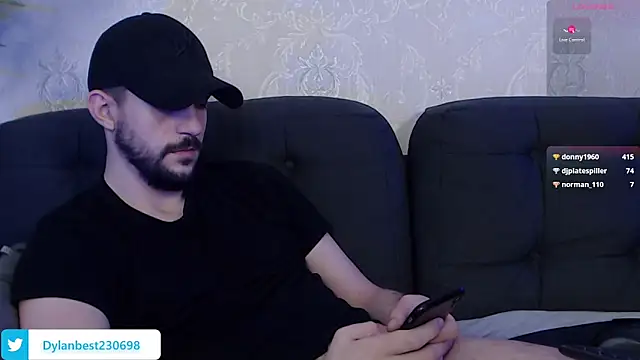 Snapshot of Dylan_Best chatting on February 16, 12:54 pm Dylan Best online show from February 16, 12:54 pm