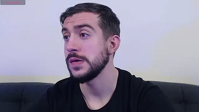 Snapshot of Dylan_Best chatting on February 21, 12:05 am Dylan Best online show from February 21, 12:05 am