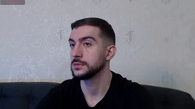 Snapshot of Dylan_Best chatting on March 9, 6:17 am Dylan Best online show from March 9, 6:17 am