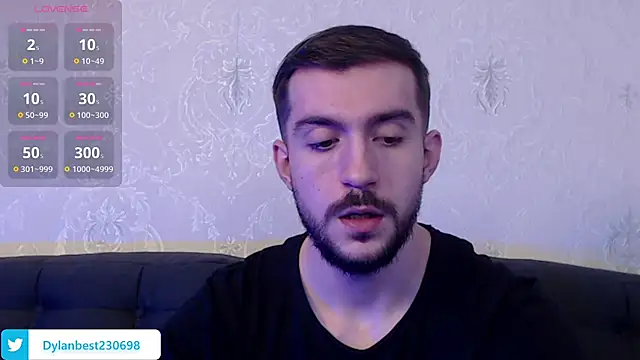 Snapshot of Dylan_Best chatting on March 13, 11:16 pm Dylan Best online show from March 13, 11:16 pm