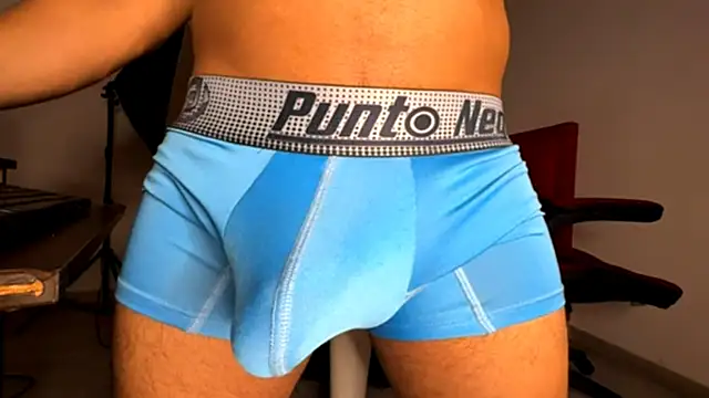 Snapshot of jordylatin20 chatting on September 10, 11:05 pm jordylatin20 online show from September 10, 11:05 pm