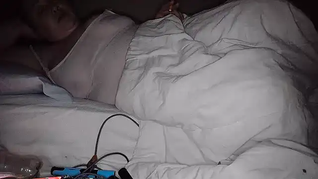 atlwebbie75 online show from February 22, 10:47 am