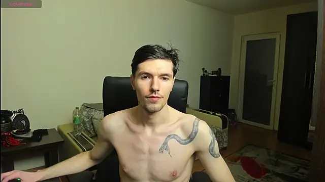 awesomejustin online show from March 2, 8:18 pm