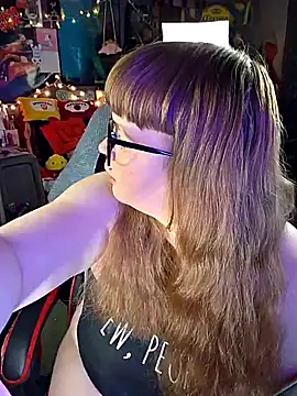 Snapshot of VelvetDiablo chatting on September 11, 11:49 pm VelvetDiablo online show from September 11, 11:49 pm