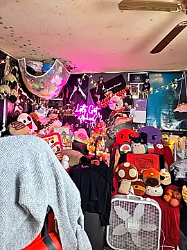 Snapshot of VelvetDiablo chatting on November 22, 12:42 am VelvetDiablo online show from November 22, 12:42 am