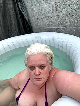 sexychazza16 online show from October 25, 8:11 am