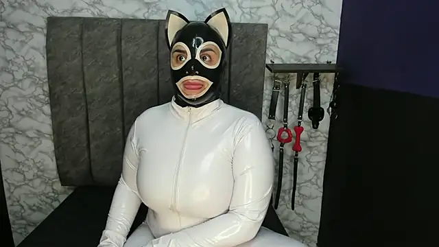 Snapshot of CelestteSweett chatting on January 9, 9:06 am CelestteSweett online show from January 9, 9:06 am