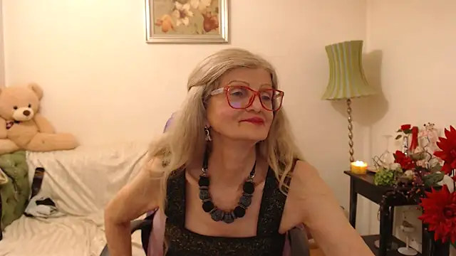 Snapshot of BlairFort chatting on February 17, 8:04 pm BlairFort online show from February 17, 8:04 pm