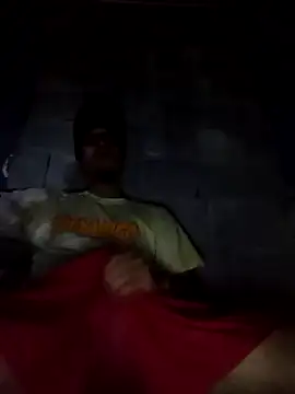 Snapshot of AlexAlejandro13 chatting on February 8, 4:47 am AlexAlejandro13 online show from February 8, 4:47 am