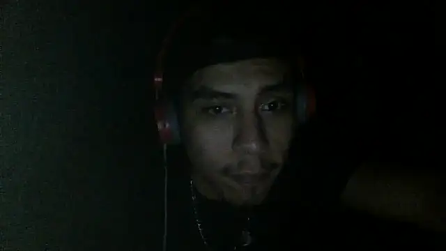Snapshot of AlexAlejandro13 chatting on September 29, 7:13 am AlexAlejandro13 online show from September 29, 7:13 am