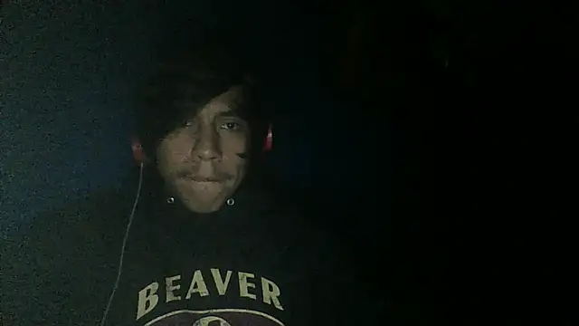 Snapshot of AlexAlejandro13 chatting on November 14, 5:06 am AlexAlejandro13 online show from November 14, 5:06 am