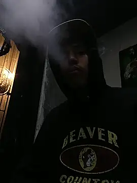 Snapshot of AlexAlejandro13 chatting on December 2, 1:00 am AlexAlejandro13 online show from December 2, 1:00 am