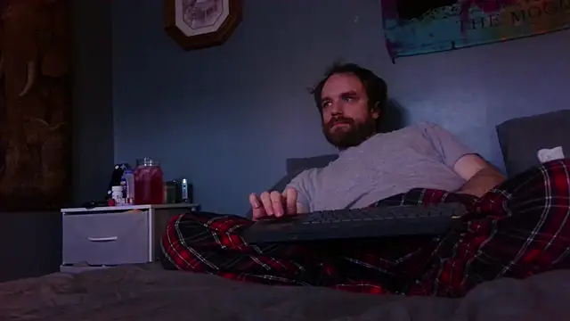 hpluvsplata online show from April 15, 12:12 pm