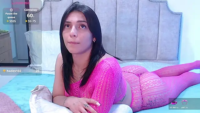 Snapshot of EricaVanderhill chatting on March 19, 9:27 pm EricaVanderhill online show from March 19, 9:27 pm