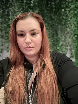 Snapshot of CandyShoopp chatting on December 1, 5:40 pm CandyShoopp online show from December 1, 5:40 pm