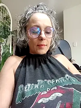 Pinkboobie online show from January 8, 5:15 pm