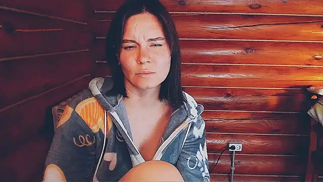 Snapshot of Platina_Fox chatting on October 24, 8:44 am Platina Fox online show from October 24, 8:44 am