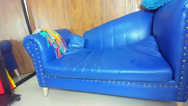 Mature Skinny online show from February 22, 7:03 pm