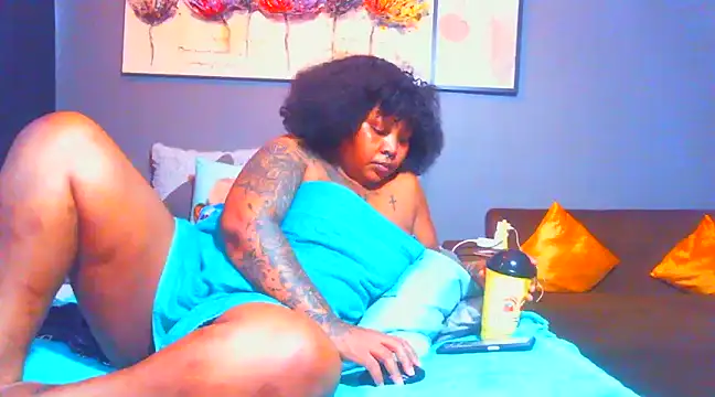 Snapshot of PearlSexxy69 chatting on February 26, 4:24 pm PearlSexxy69 online show from February 26, 4:24 pm
