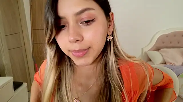 Sensualtease online show from February 7, 11:55 pm