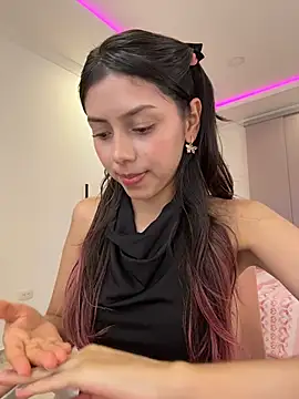 Sensualtease online show from April 5, 4:20 am