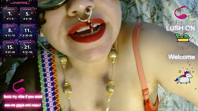 Snapshot of Star-Night chatting on February 27, 5:04 pm Star-Night online show from February 27, 5:04 pm