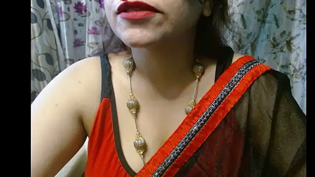 Snapshot of Star-Night chatting on September 28, 9:14 am Star-Night online show from September 28, 9:14 am