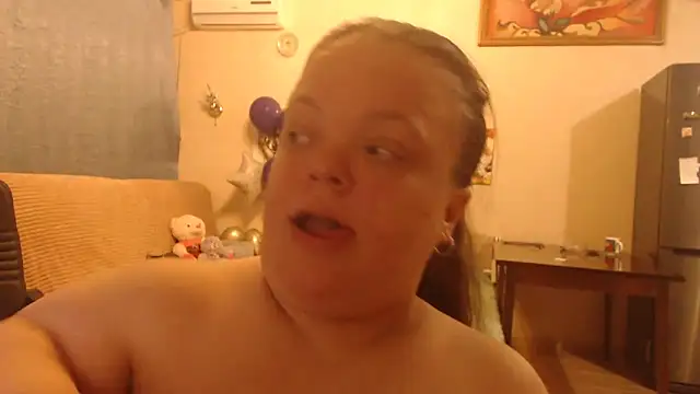 Janiffer MiMi online show from January 1, 11:51 pm