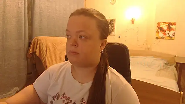 Janiffer MiMi online show from January 20, 7:35 pm