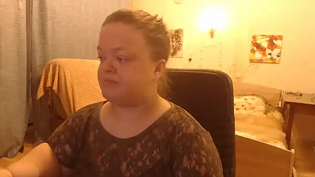 Janiffer MiMi online show from January 31, 6:14 pm