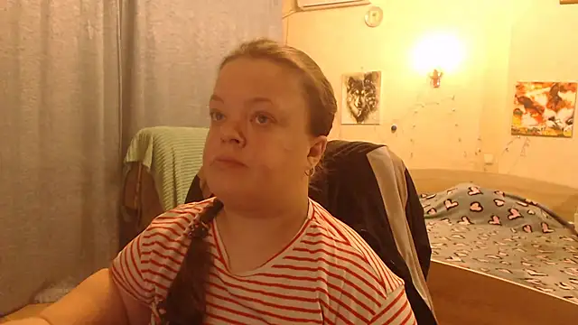 Janiffer MiMi online show from February 13, 7:31 pm