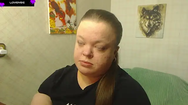 Janiffer MiMi online show from September 18, 1:02 pm