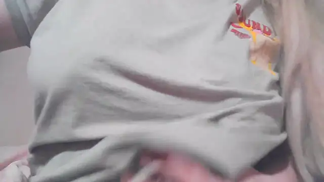 PinkPudding online show from October 30, 11:00 am