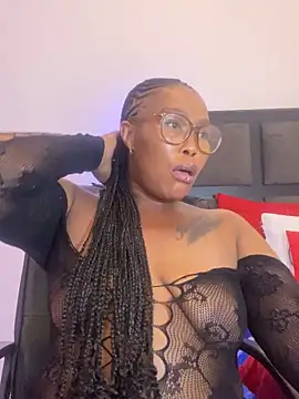 Snapshot of BADFATASS85 chatting on February 14, 3:15 pm BADFATASS85 online show from February 14, 3:15 pm