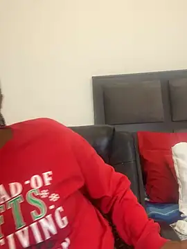 Snapshot of BADFATASS85 chatting on February 16, 1:05 pm BADFATASS85 online show from February 16, 1:05 pm