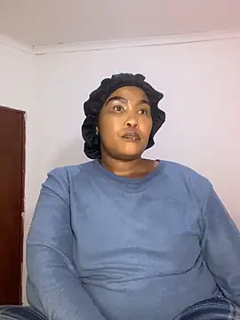 Snapshot of BADFATASS85 chatting on March 10, 11:49 pm BADFATASS85 online show from March 10, 11:49 pm