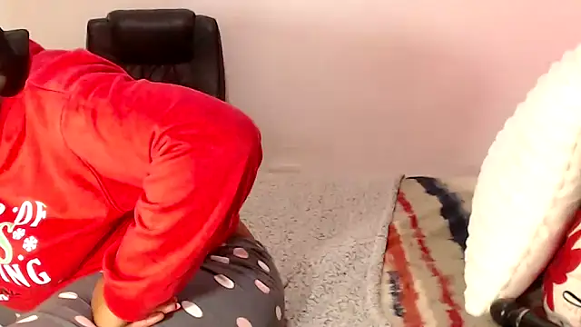 Snapshot of BADFATASS85 chatting on March 12, 9:13 pm BADFATASS85 online show from March 12, 9:13 pm