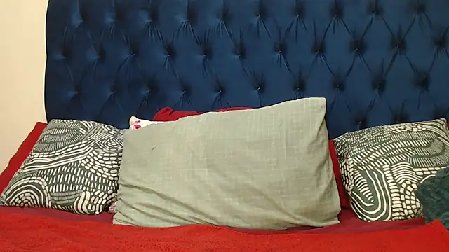 Snapshot of BADFATASS85 chatting on November 17, 4:24 pm BADFATASS85 online show from November 17, 4:24 pm