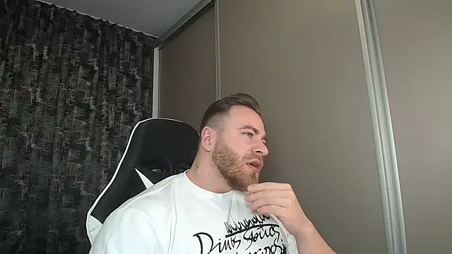 Thori92 online show from March 2, 4:32 pm