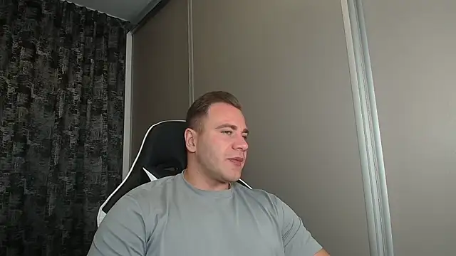 Thori92 online show from September 20, 5:14 pm