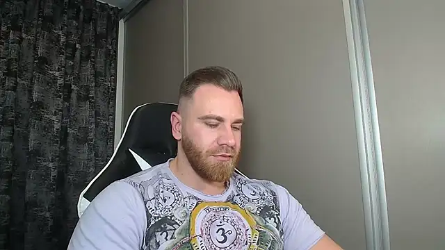 Thori92 online show from December 3, 5:22 pm